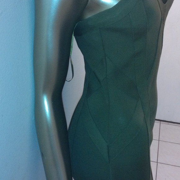Tally weijl sweet pea green bodycon dress criss cross shoulder design size small - Picture 7 of 13